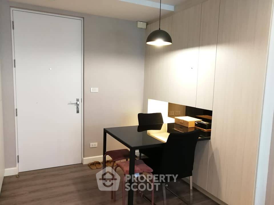 picture 1-BR Condo at The Room Sukhumvit 40 near BTS Thong Lor (ID 382044) - 5/7