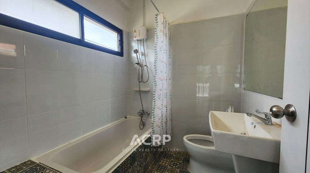 picture Townhouse for rent, newly renovated, Sirikam, Sukhumvit 72, good location, only 500 meters from BTS  - 14/19