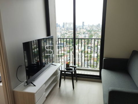 2 Beds Nice Room Super High Floor Good Location  Close to MRT Lat Phrao 150 m. @  Nue Noble Ratchada Lat Phrao