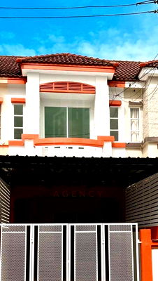 Townhouses for sale Pathumthani : 🔥Hot​Deal​‼️For​Sale​ at Parichat Village 345