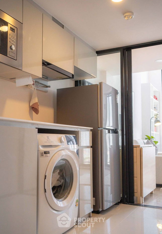 picture 1-BR Condo at SOHO Bangkok Ratchada near MRT Huai Khwang (ID 1119596) - 6/9