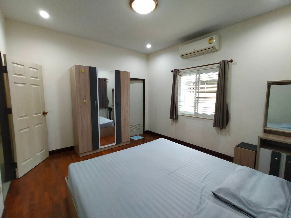picture Single house for rent in Somwang Village, San Phak Wan, Hang Dong. Call 082-532-3935. - 10/18