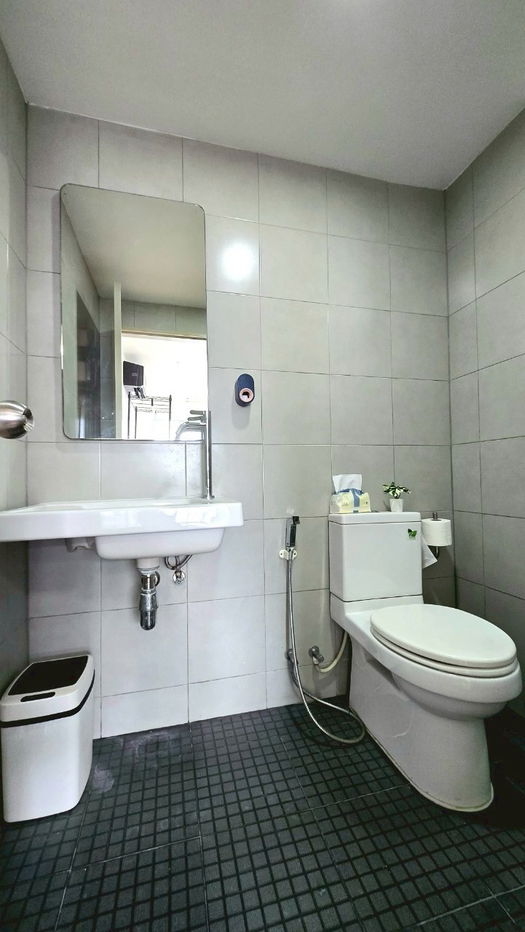 picture For Rent Condo 14k/mo Near BTS Punnawithi and Udomsuk - 10/12