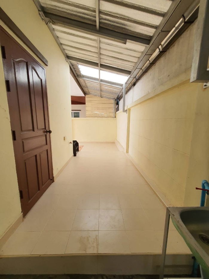 picture UK06-062 🏡 #House for rent #Siriphassorn Bang Phra Village | 2-storey semi-detached house 💰 Rent only 12,000 baht/month - 14/17