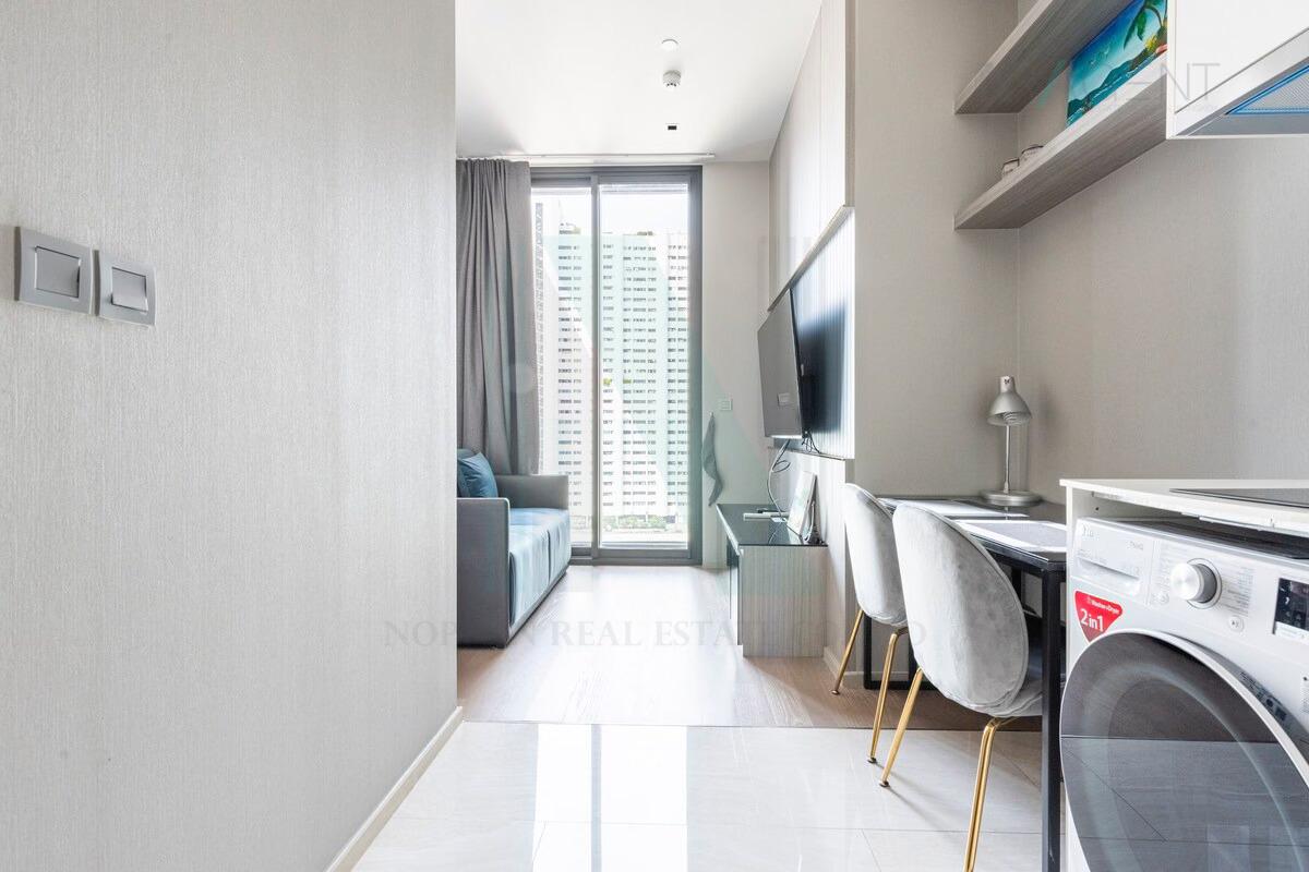 picture For Rent Condo ASHTON SILOM Building 1, Floor 17,1 bed room, Room size 32 sqm - 1/8