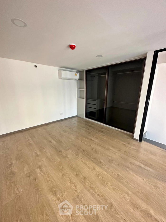 picture 1-BR Condo at SOHO Bangkok Ratchada near MRT Huai Khwang (ID 2030318) - 6/8