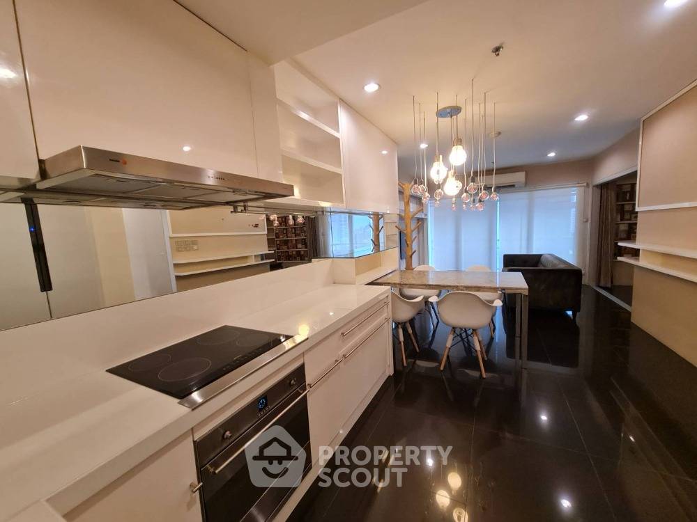 picture 2-BR Condo at Grand Park View Asoke near MRT Sukhumvit (ID 1922849) - 2/19