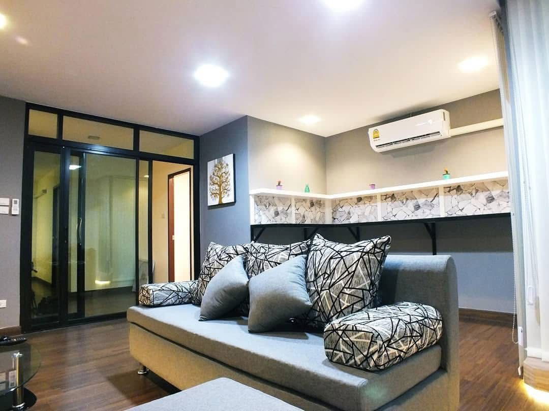รูป ด่วน‼️ บ้าน 3 ชั้น ทำเลทองใกล้นิมมาน | ให้เช่า 39,000 บาท/เดือน หรือ  6.9 ล้านบาท 🏠✨ - รูปที่ 1/7