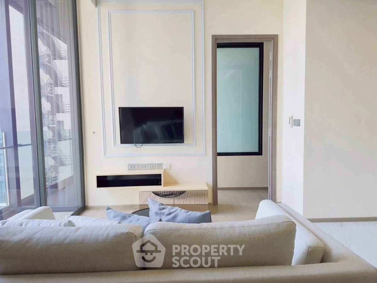 picture 1-BR Condo at Celes Asoke near MRT Sukhumvit (ID 2254041) - 6/12