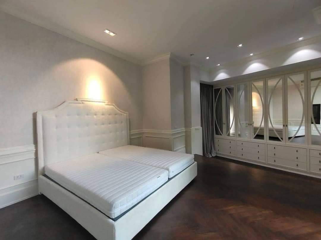 รูป ขายบ้านเดี่ยวเอกมัยพร้อมสระว่ายน้ำ เอกมัย12 ปรีดี31 5ห้องนอน 850ตร.ม ใกล้ BTSเอกมัย ทองหล่อ Sukhumvit Detached House บ้านเดี่ยวสุขุมวิท  0879074045 - รูปที่ 4/14