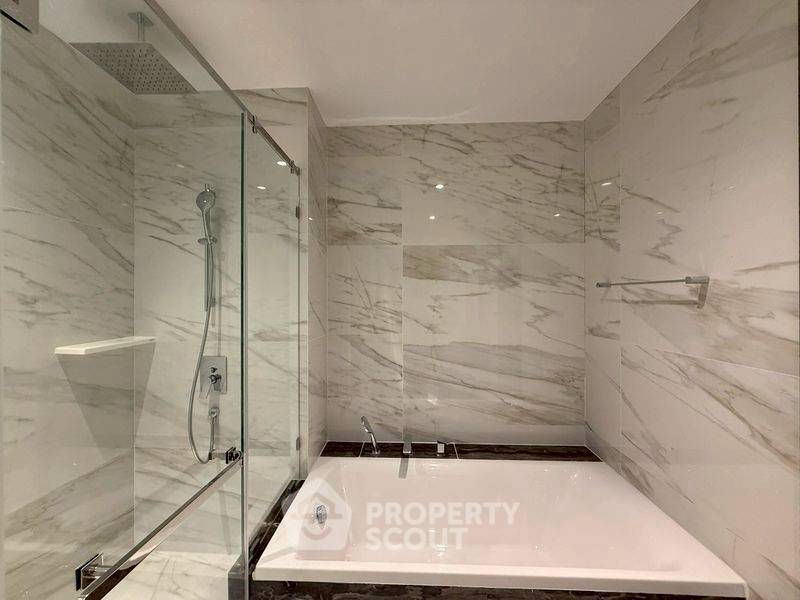 picture 3-BR Condo at Supalai Icon Sathon near MRT Si Lom (ID 2255055) - 9/13