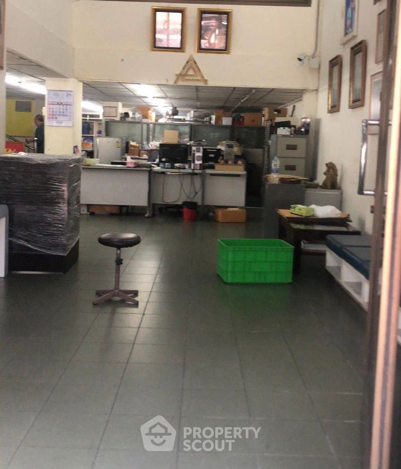 picture 6-BR House near BTS Krung Thon Buri (ID 1353162) - 4/10