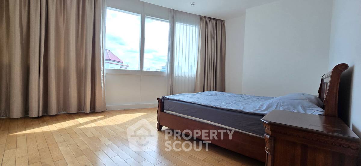 picture 3-BR Condo at Millennium Residence @ Sukhumvit Condominium near BTS Phrom Phong (ID 2249151) - 11/18