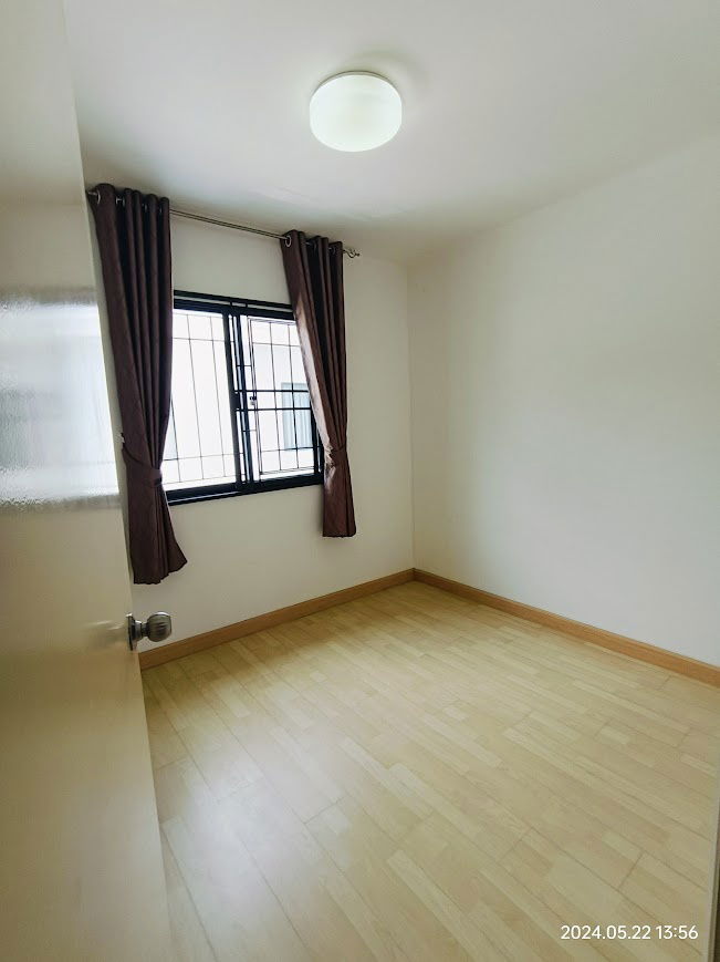 picture Townhouse for rent at  The connect Chaloem Phrakiat Rama 9 Soi 67 - 8/9