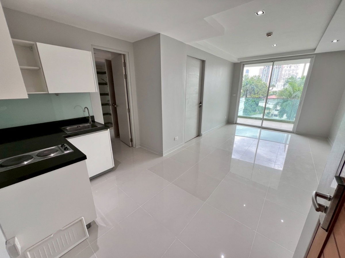 picture Condo for sale at Beverly 33, near BTS Phrom Phong – 1 bedroom, 1 bathroom, 50 sq m, 6th floor [NCs250806] - 4/26