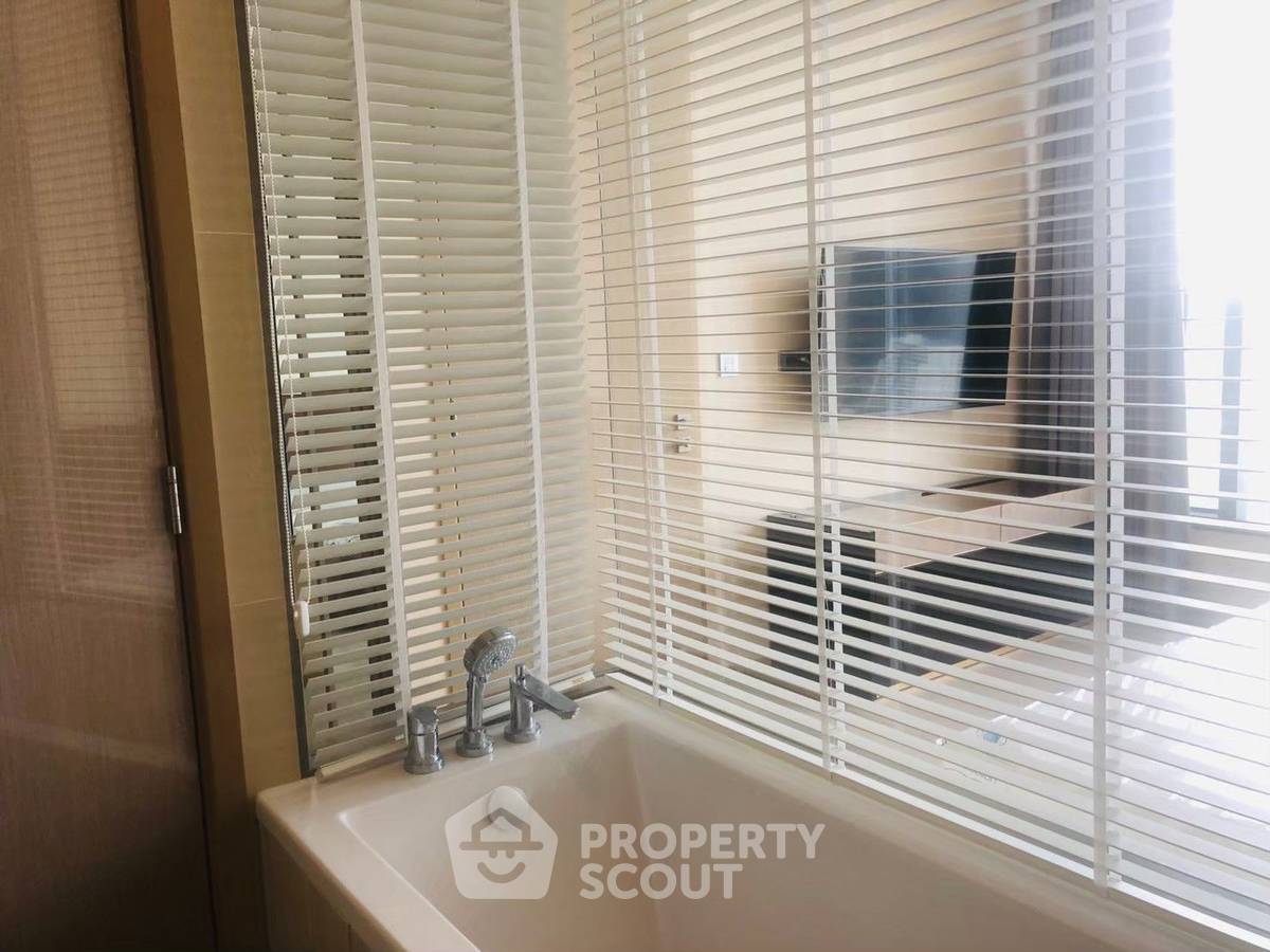 picture 1-BR Condo at The Esse Asoke near MRT Sukhumvit (ID 2256304) - 10/14