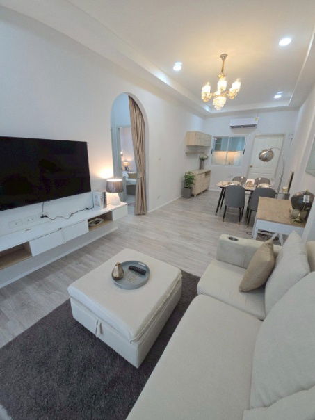 picture UK06-063 🎉 House for rent with furniture in the heart of Sriracha city 🎉 💰 Rent only 15,000 baht/month - 2/13