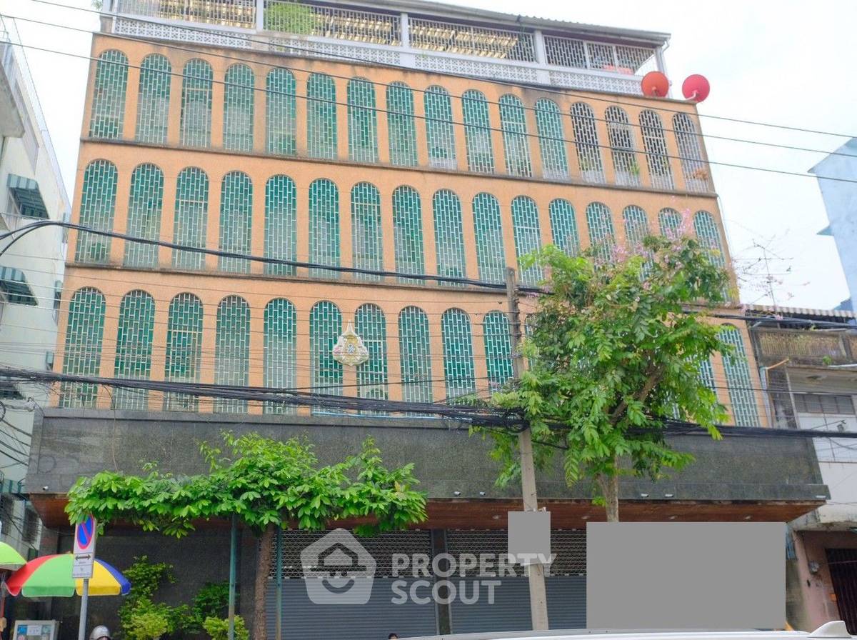picture 6-BR House near BTS Krung Thon Buri (ID 1353162) - 1/10