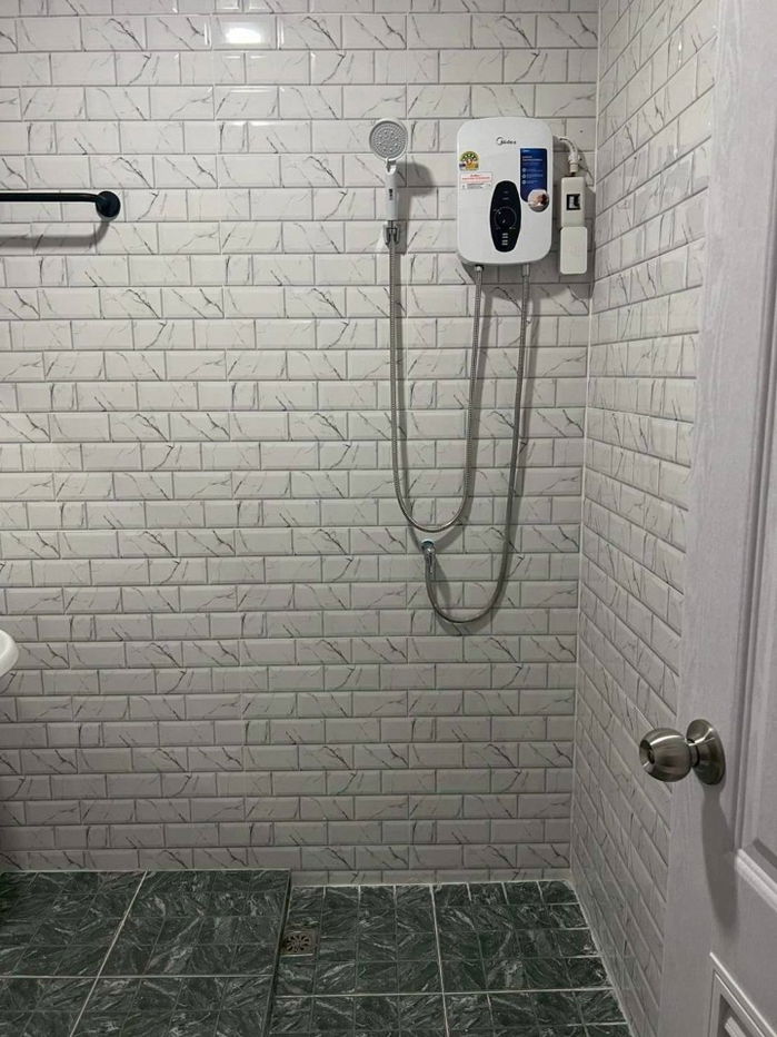 picture House for rent 22,000 baht/month​ Near KadFarang  - 16/18