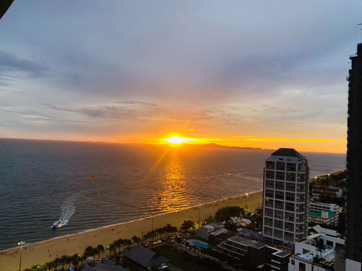 รูป 🌟🏖️ รับเช่า 3 เดือน / ให้เช่า! ลุมพินี พาร์คบีช จอมเทียน – ห้องวิวทะเลชั้น 24 พร้อมพระอาทิตย์ตกสวยมาก 🌅🌊 - รูปที่ 9/21