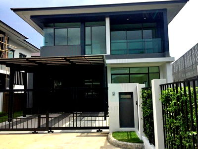 Houses for rent : For Rent House SETTHASIRI KRUNGTHEP KREETHA 2-story 4 bedroom 3 bathroom