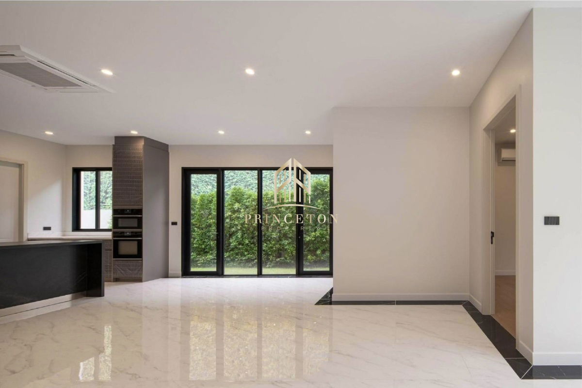 picture Luxury House For Sale Cinq Royal Krungthep Kreetha - 32/41