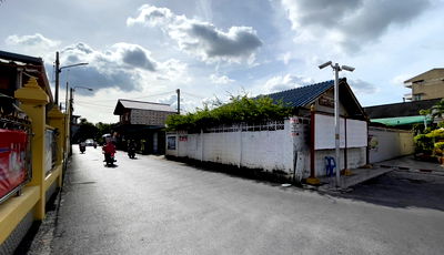 ที่ดิน ลาดพร้าวตอนกลาง โชคชัย 4 ลาดพร้าว 71 นาคนิวาส : ขายที่ดินซอยลาดพร้าว-วังหิน23 พื้นที่ 291 ตรว.ขายเพียง35ล้าน ตรงข้ามวัดลาดพร้าว  ใครอยากค้าขายบอกได้เลยว่าแปลงนี้ใช่เลย