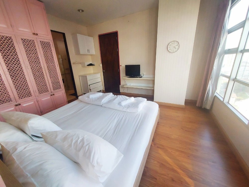 picture Baan Klang Krung Siam - Pathumwan  - 4/41