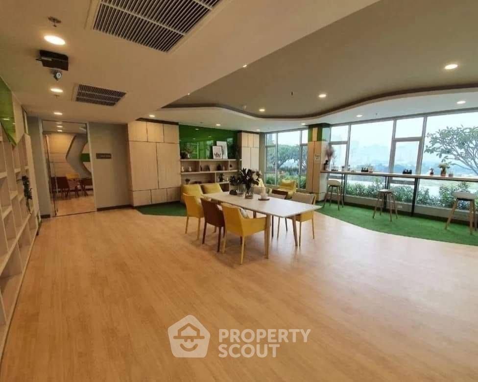 picture 2-BR Condo at Supalai Veranda Rama 9 in Bang Kapi (ID 1547460) - 13/15