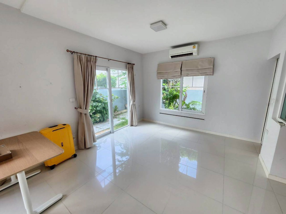 รูป ขายถูก บ้านเดี่ยว วิลลาจิโอ ศาลายา 51ตรวา. 3ห้องนอน 3น้ำ มีห้องนอนผู้ใหญ่ชั้น1 2จอด พร้อมอยู่ เพียง 4.95 mb  - รูปที่ 39/49
