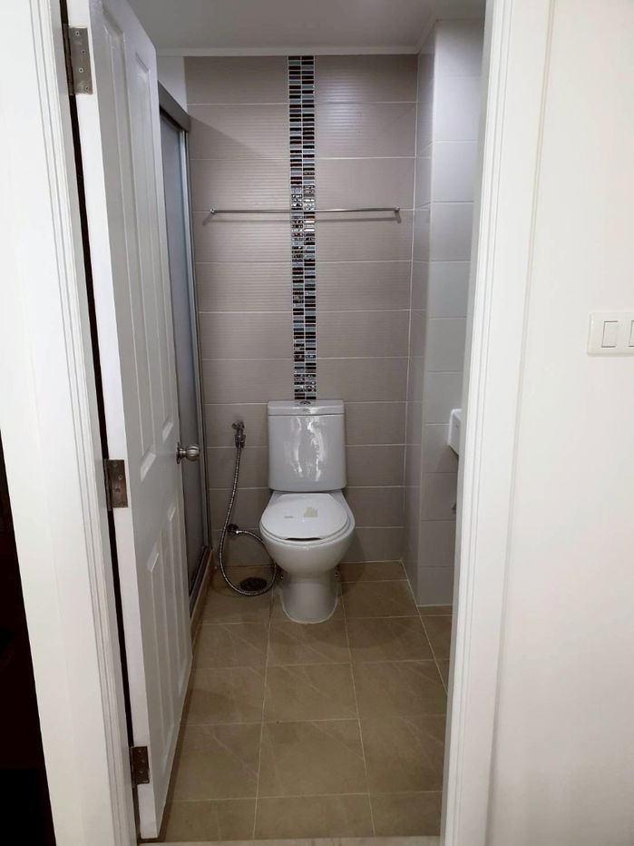 picture For Rent Lumpini Place Rama 9, fully furnished, washing machine included, 1 bedroom, 34 sq m., 15,000 baht - 7/11