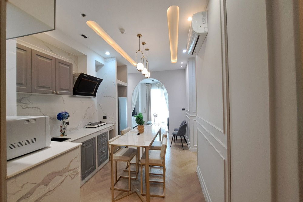 picture  For Sale  !!🔥 Code C20230207566........The Bloom Sukhumvit 71, 3 bed, 2 bath, North Facing, high floor 14++, furnished,  Special Deal!!📣📣 - 3/25
