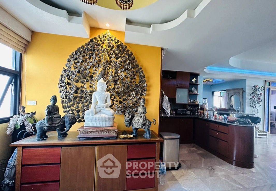 picture 2-BR Condo at Jomtien Complex Condotel close to Jomtien Beach (ID 2256323) - 23/30