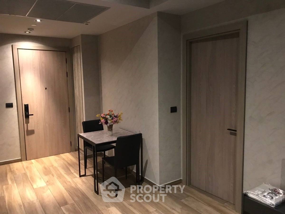picture 1-BR Condo at The Lofts Asoke near MRT Phetchaburi (ID 2256308) - 1/9