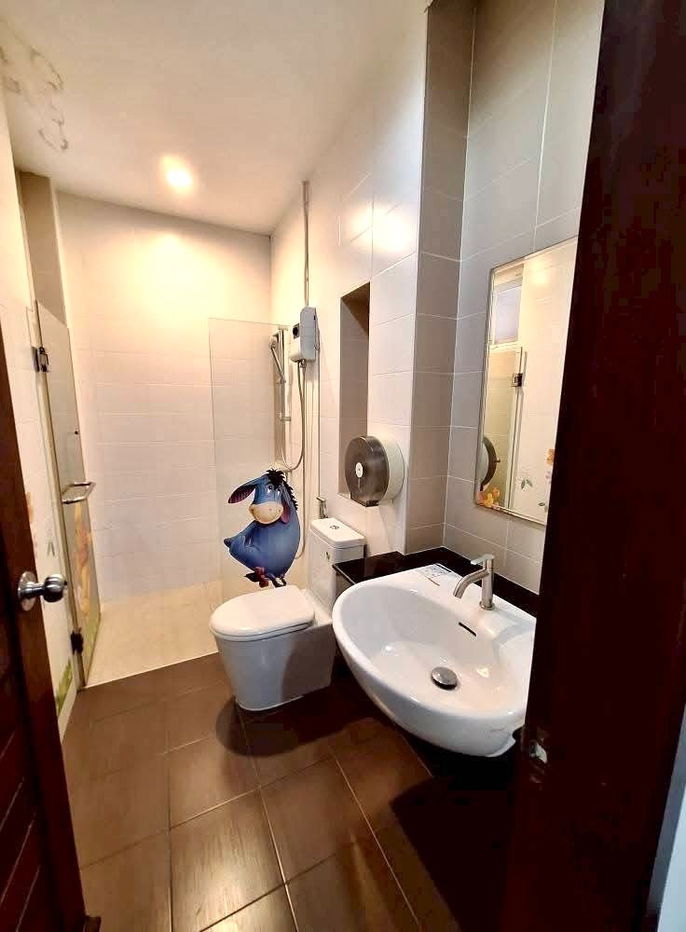 picture For rent: 2-storey detached house in a project, Khuan Lang location, 3 bedrooms, size 60 sq m. ● Rent 35,000 baht/month - 32/53