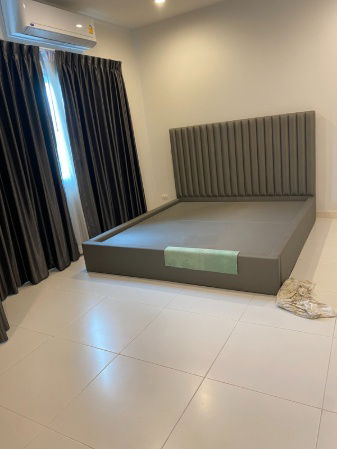 picture **For Sale: Townhome at Miracle Plus Village, Project 3, Soi Phetkasem 63** - 12/13
