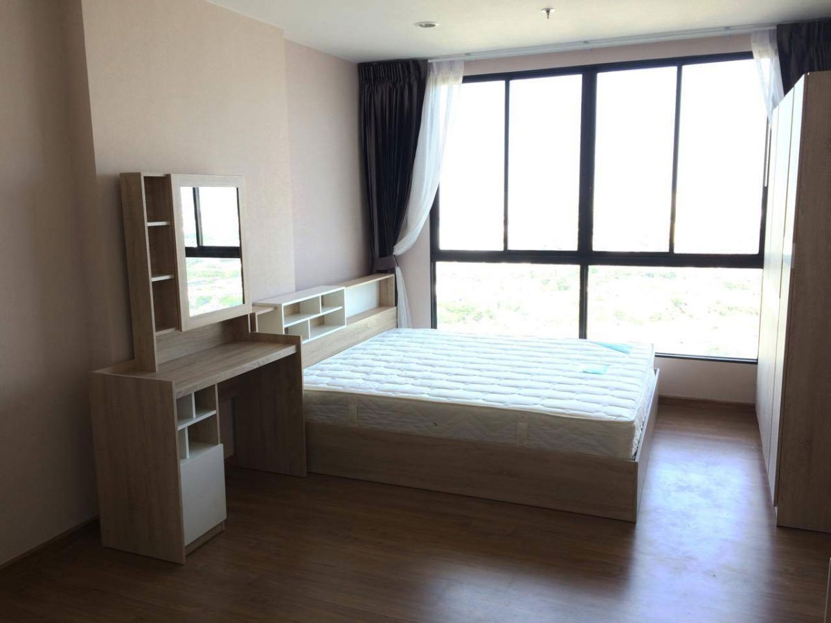 picture P-27407 Condo for for sell The tree Interchange fully furnished. - 1/7