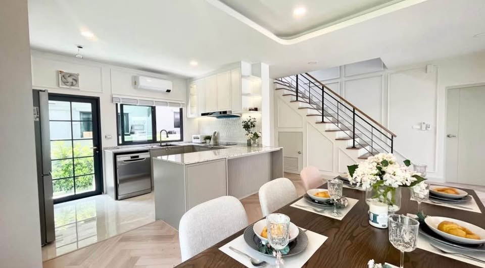 picture Single House For Rent Centro Bangna, Near Mega Bangna – Only 1 km  - 1/23