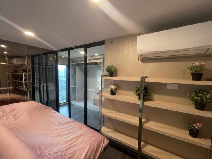 picture New room ✨ Knightsbridge Space Rama 9 🔥 Line ID @034etfin 📲 2 bedroom 1 bathroom Duplex (corner room) ✨ MRT Rama 9 450 metres 💙 - 13/42