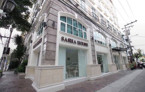ขาย Sasha House เซอร์วิส อพาร์ทเมนท์ 6 ชั้น 81 ตร.วา ซอยพหลโยธิน32 เสนานิคม 1 ซอย 6 ใกล้สถานีรถไฟฟ้าเสนานิคมเพียง 250 เมตร 