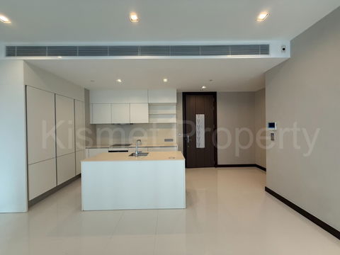 🔥 Q1 Sukhumvit - 2 Bedrooms for Selling price 20MB 🔥