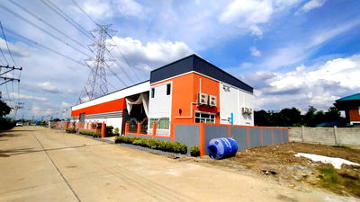 Land for sale Makro Bangbuathong : Land with warehouse, Pinthong Land Project
