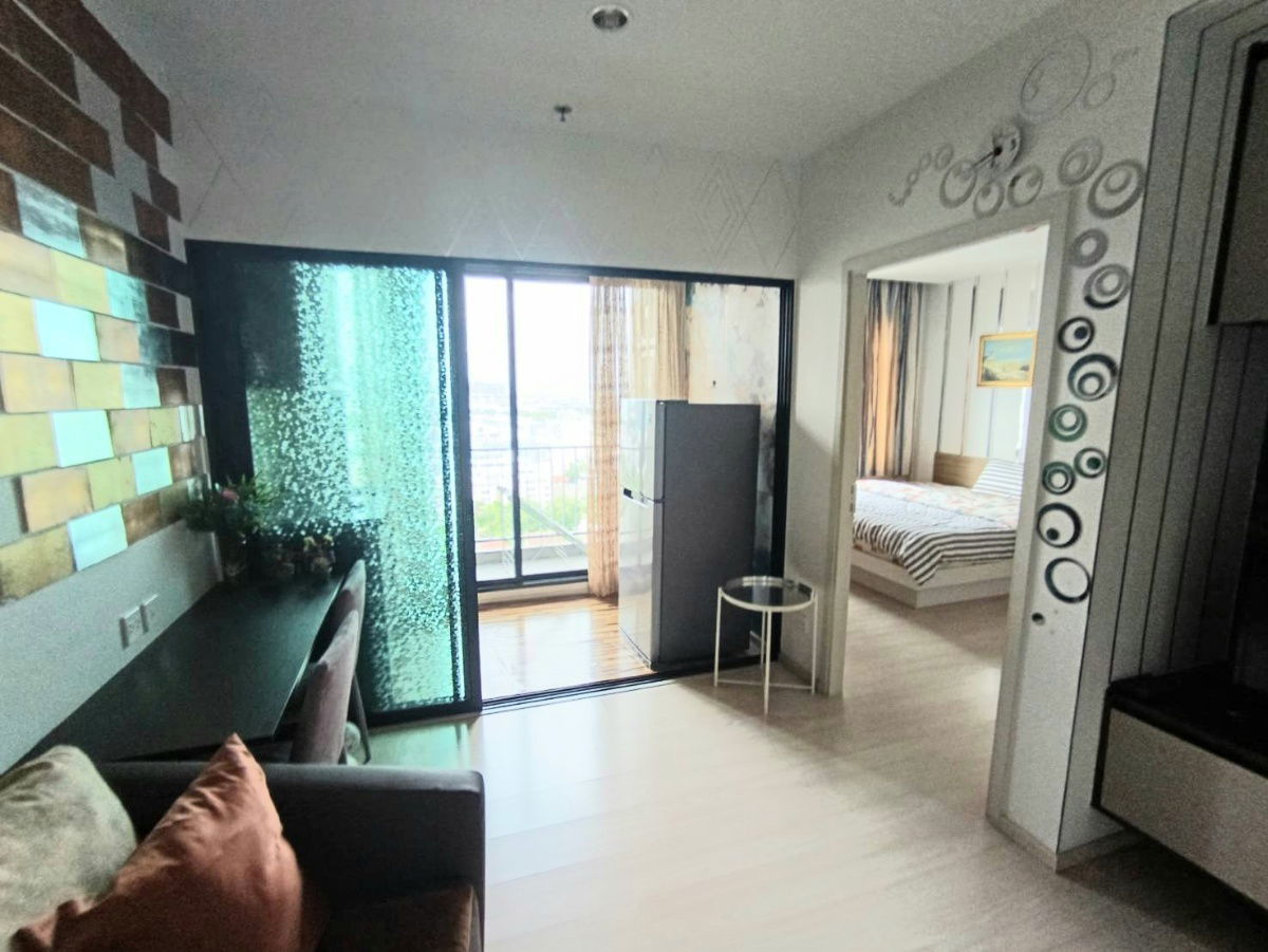 picture Ready to move in, for rent, The Gallery Bearing, fully furnished, full common area, near BTS, walking distance - 3/27