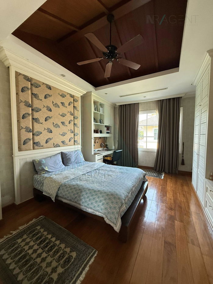 picture For Sell House GOLDEN HERITAGE 2-story 4 bedroom 5 bathroom - 6/8