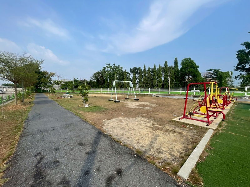 picture For sale: 2-story townhouse, 22.5 sq m, Soi 8, Sinthavee Thian Thale 2 Village, near Central Rama 2. - 12/12
