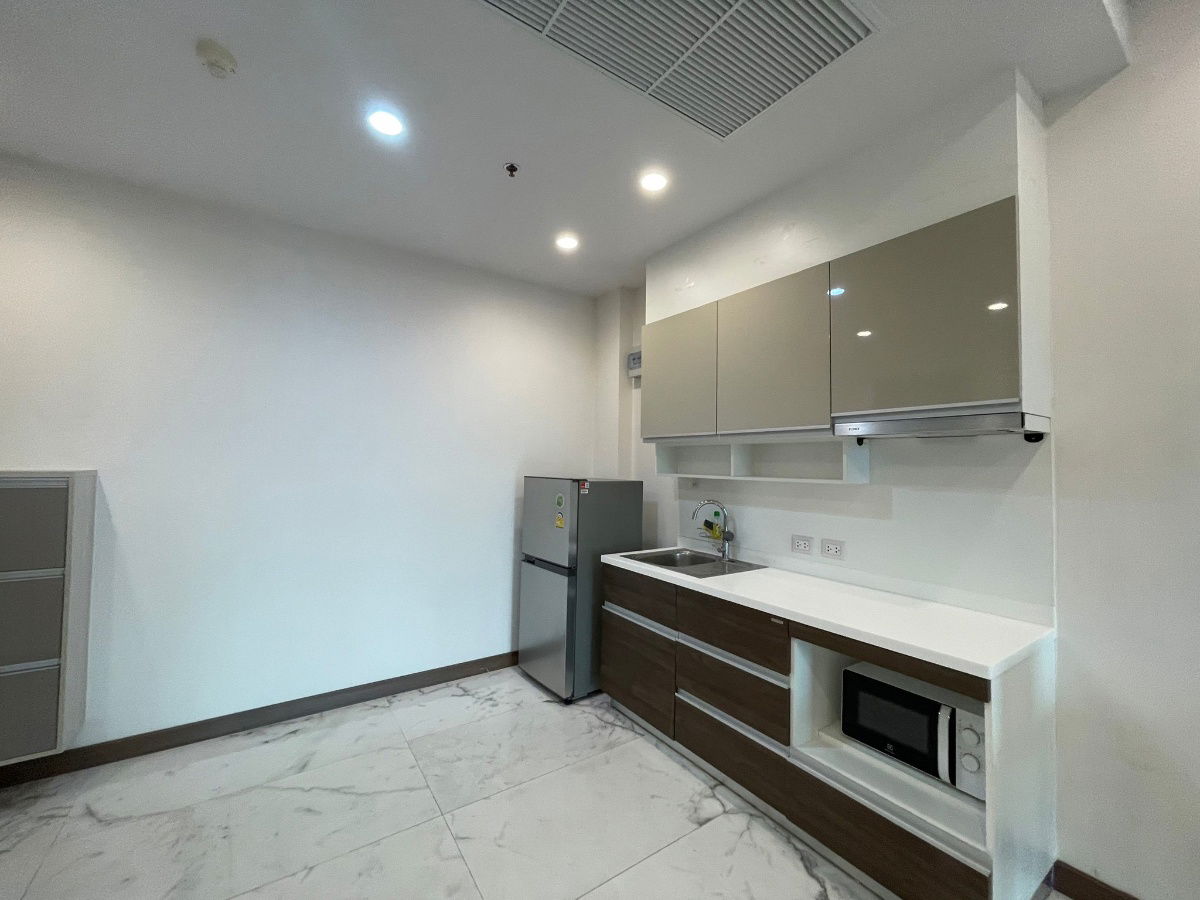 รูป 📣📣ขายด่วน Condo Supalai Elite Surawong near Chula (Sam Yan) 🔥ขาย 6,800,000 บาท🔥 - รูปที่ 3/12