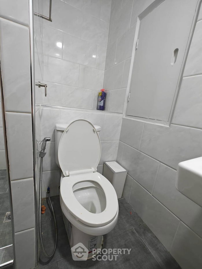 รูป คอนโด 2-ห้องนอน ที่ ดี.เอส. ทาวเวอร์ 2 สุขุมวิท 39 คอนโดมิเนียม ใกล้ MRT สุขุมวิท (ID 2256443) - รูปที่ 21/23
