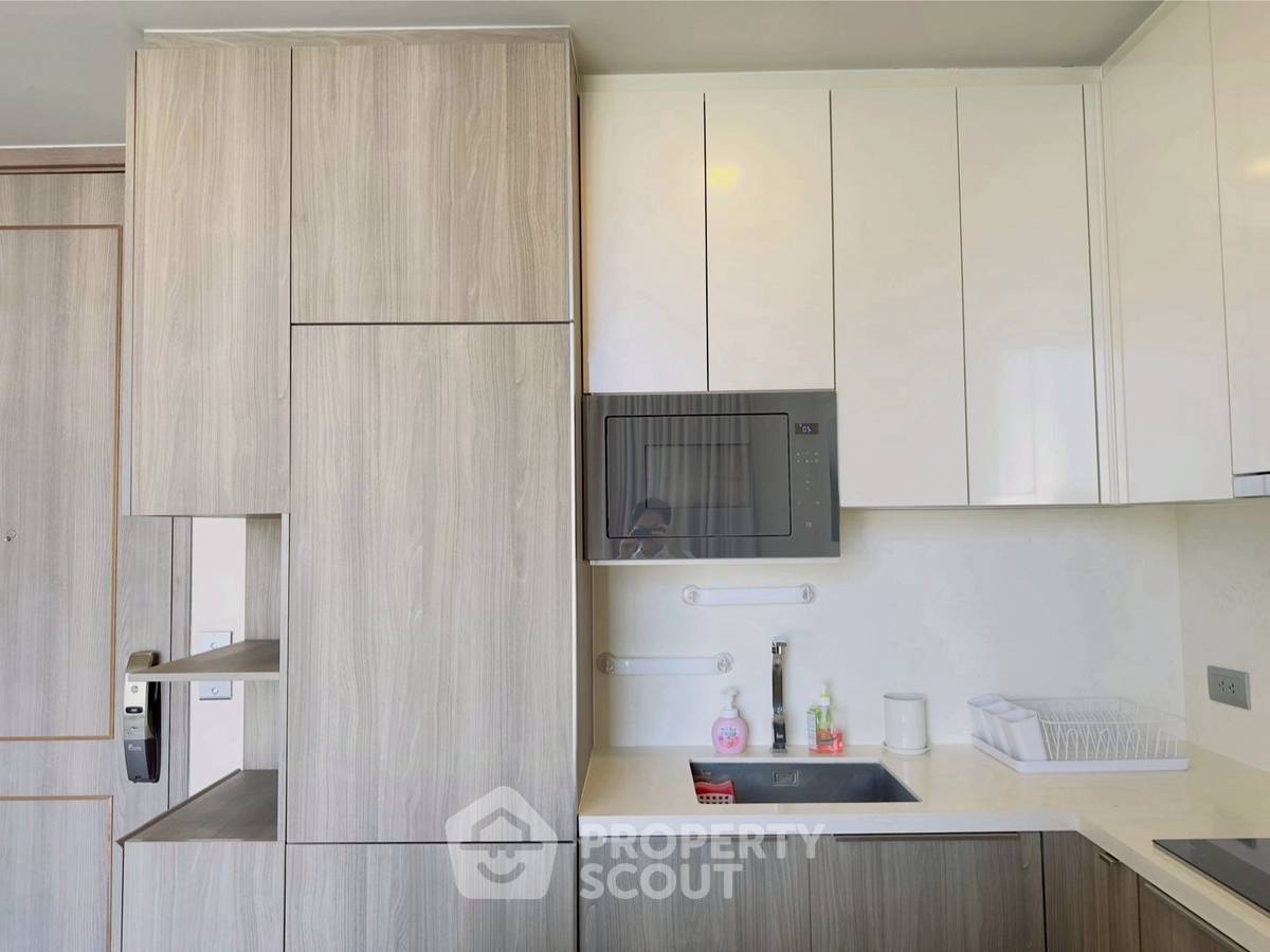 picture 1-BR Condo at Celes Asoke near MRT Sukhumvit (ID 2254041) - 2/12
