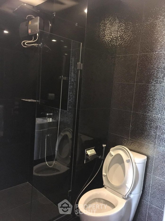 picture 1-BR Condo at Rhythm Sukhumvit 36-38 near BTS Thong Lor (ID 591989) - 10/10