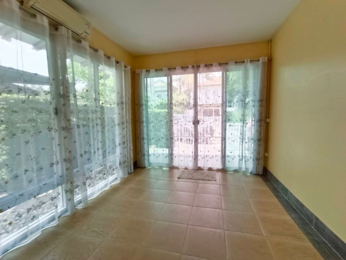 picture 🏡 FOR SALE : 2-Storey Corner House at Passorn 19, Watcharaphon – Wongwaen - 8/15
